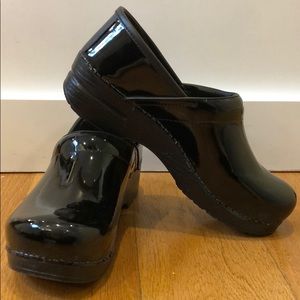 Size 41 black Dansko clogs (fits like a 10)